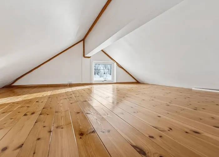 Rorbu Centrally Located In Tjeldsund Steinsland (Troms og Finnmark)