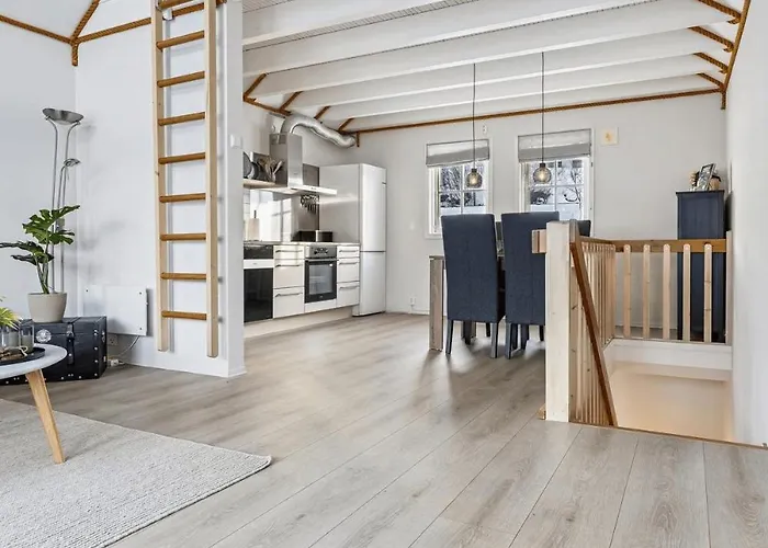 Apartament Rorbu Centrally Located In Tjeldsund